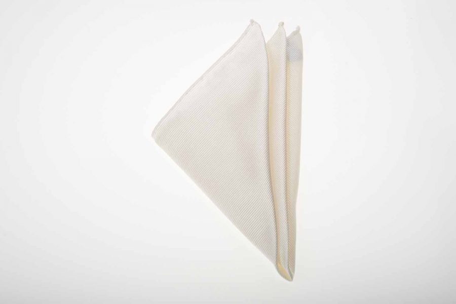 Pochette σπασμένο λευκό μονόχρωμο, Μετάξι 100%
